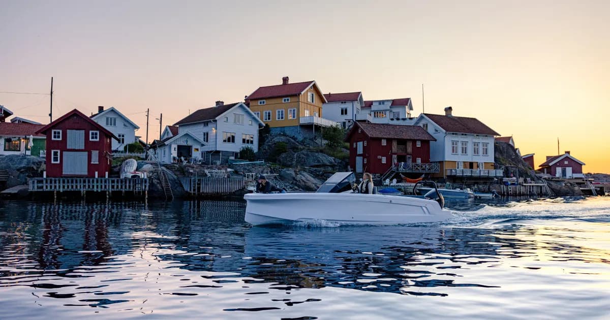 Axopar AX/E 22 by Axopar - Electric recreation