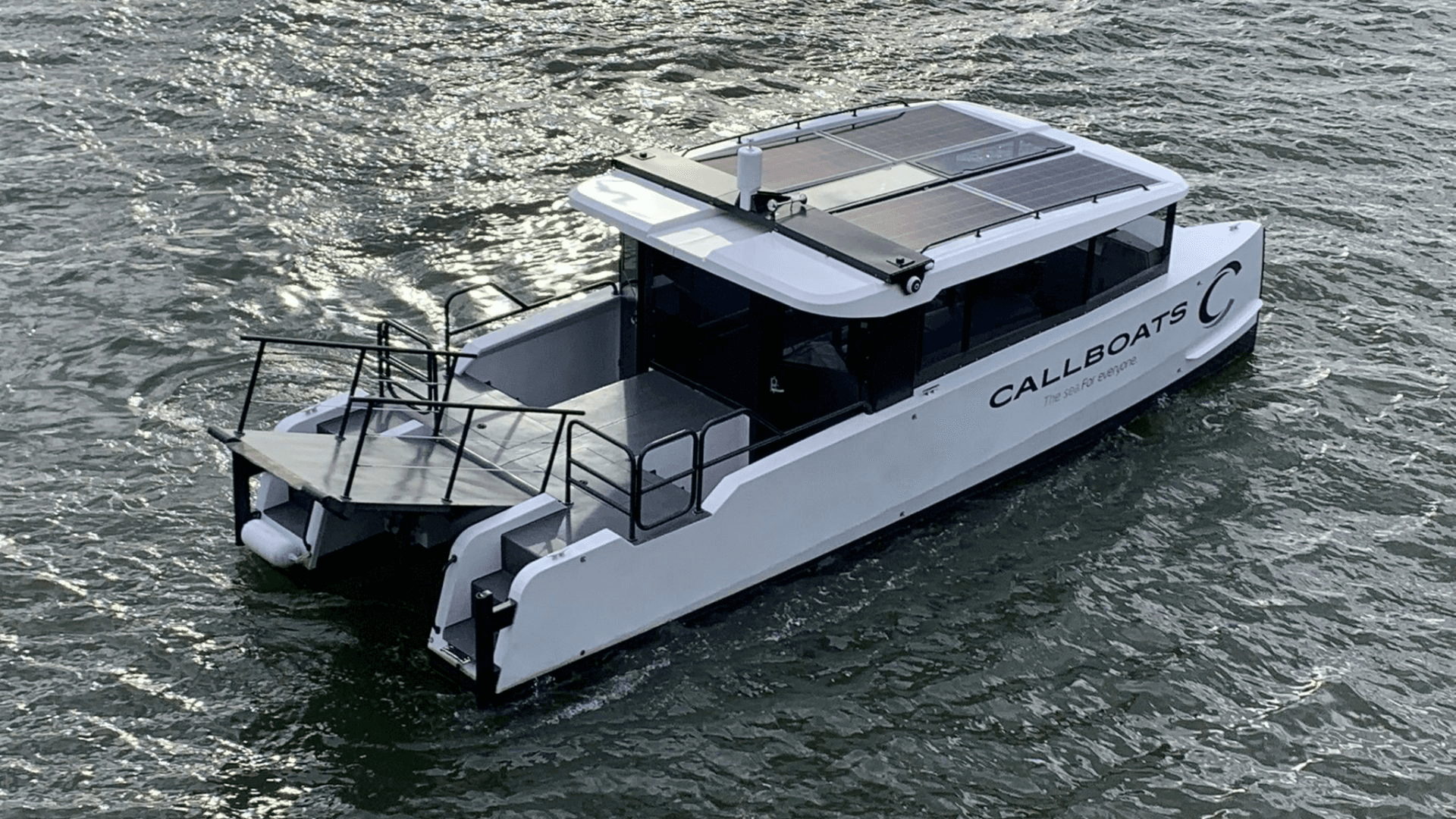 CAT 10 by Callboats